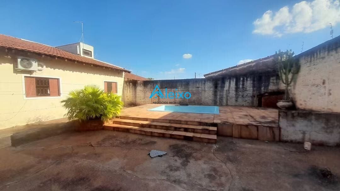 Casa com 3 quartos à venda, 120m² — foto 8 de 11