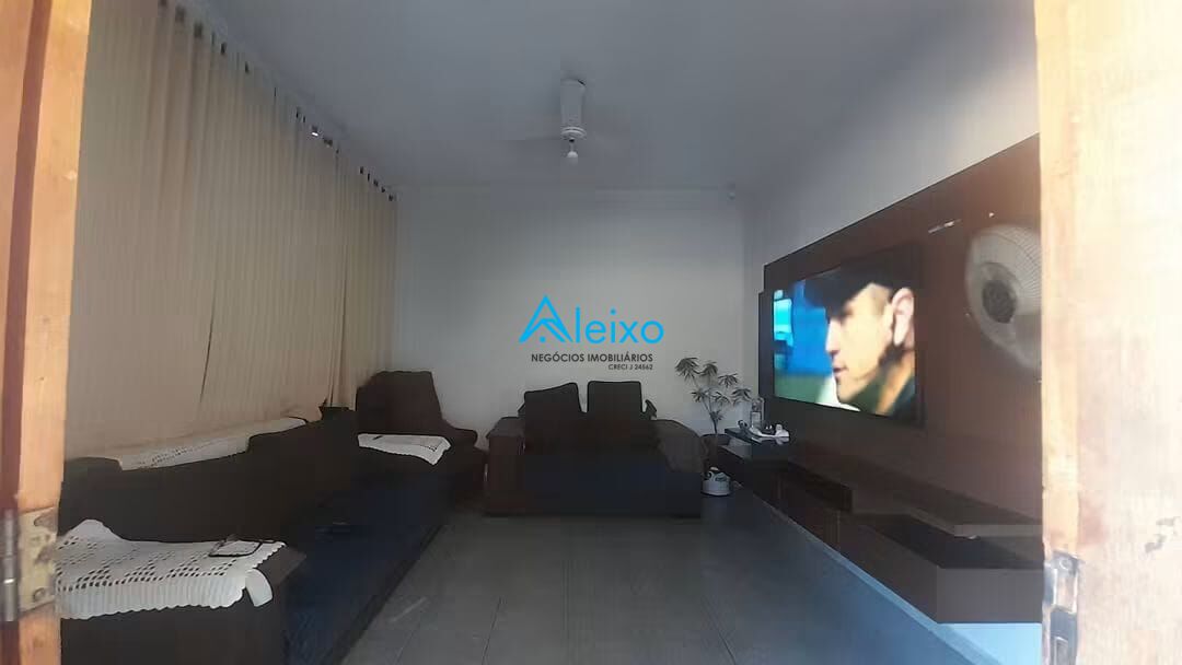 Casa com 3 quartos à venda, 120m² — foto 5 de 11