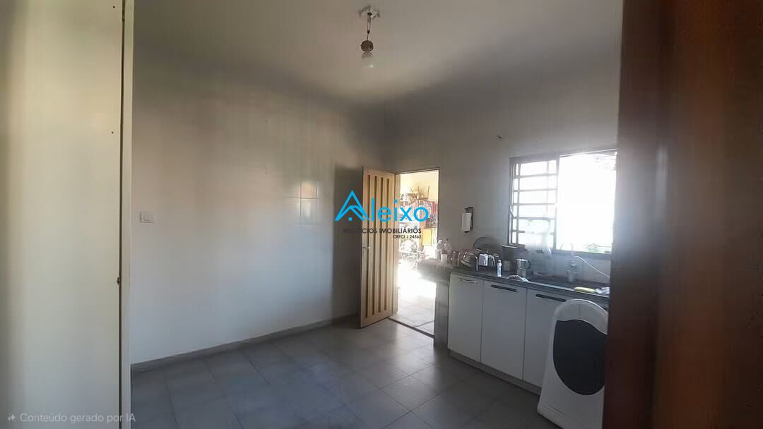 Casa com 3 quartos à venda, 120m² — foto 4 de 11