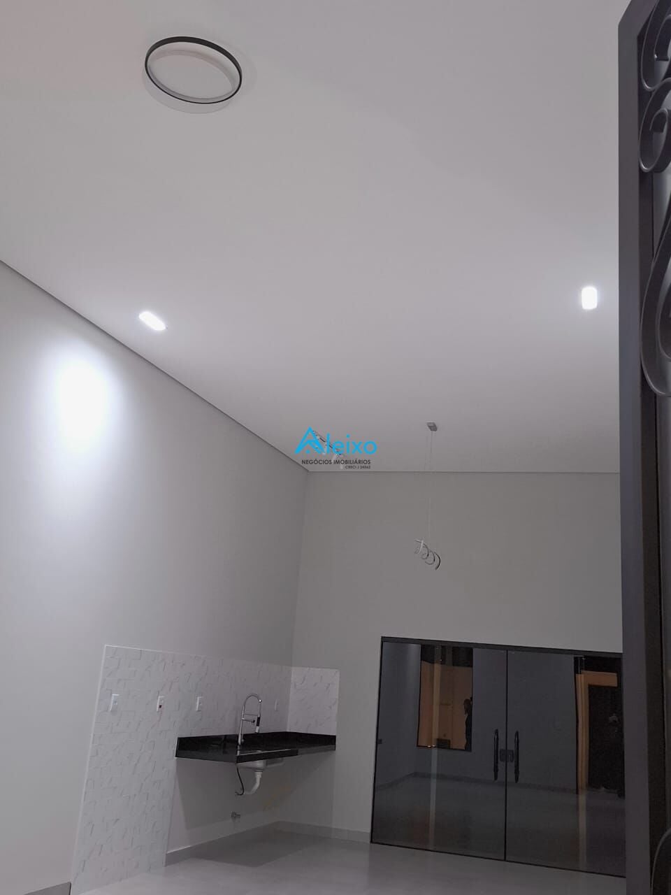 Casa com 3 quartos à venda, 114m² — foto 9 de 25