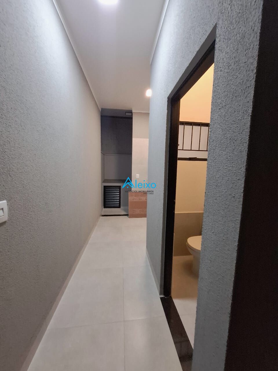 Casa com 3 quartos à venda, 114m² — foto 6 de 25