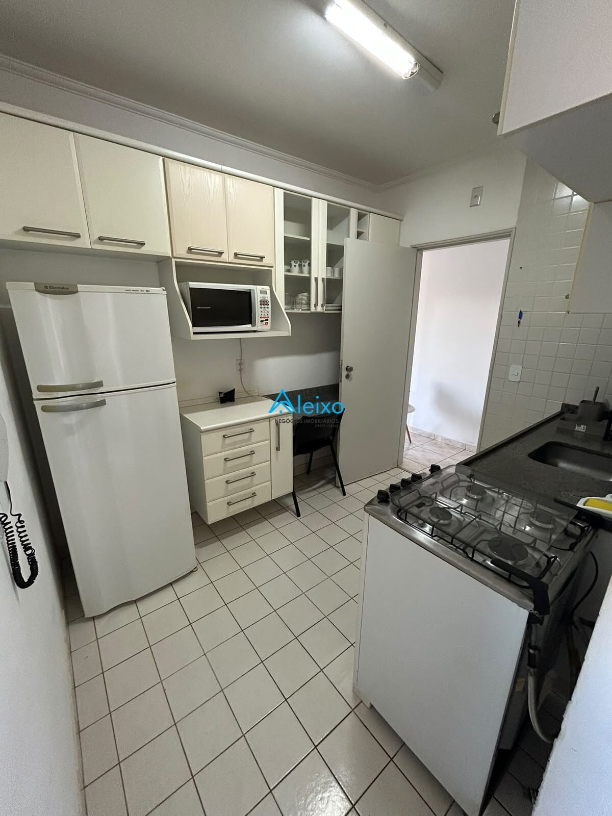 Apartamento com 2 quartos para aluguel, 64m² — foto 7 de 23