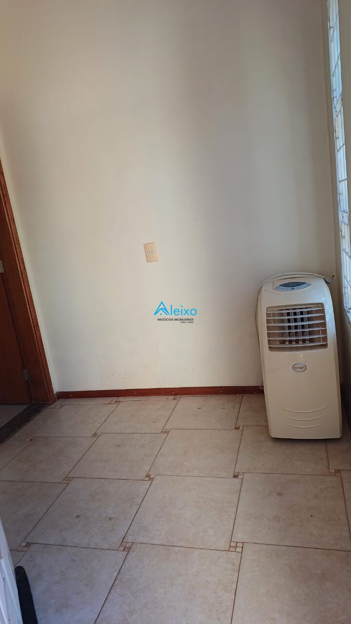 Sobrado com 3 quartos à venda, 300m² — foto 16 de 26
