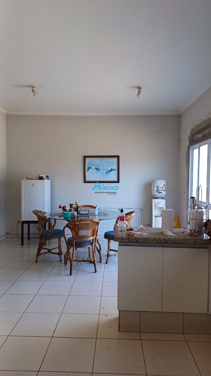 Sobrado com 3 quartos à venda, 300m² — foto 11 de 26