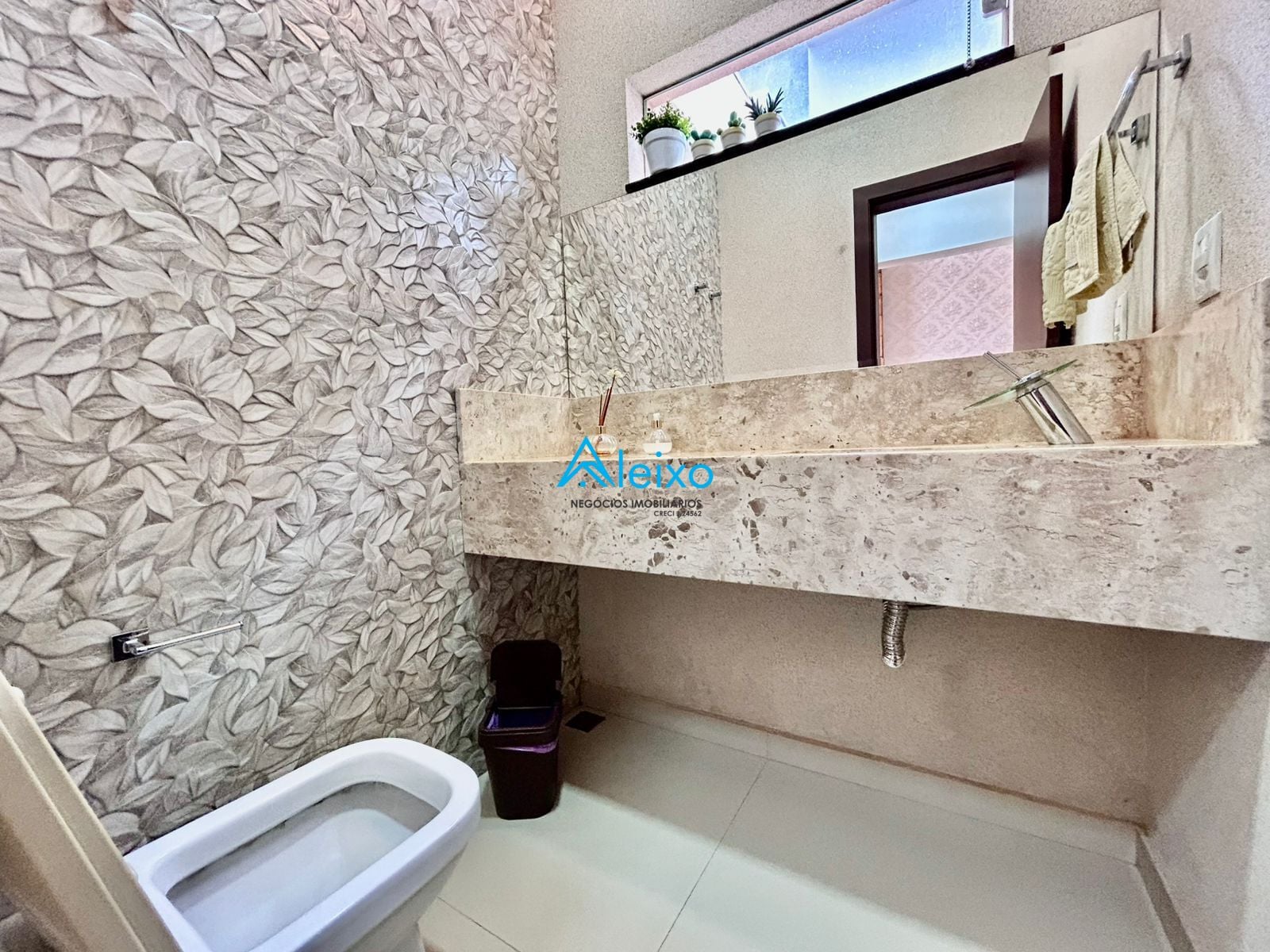 Casa de Condomínio com 3 quartos à venda, 172m² — foto 18 de 18