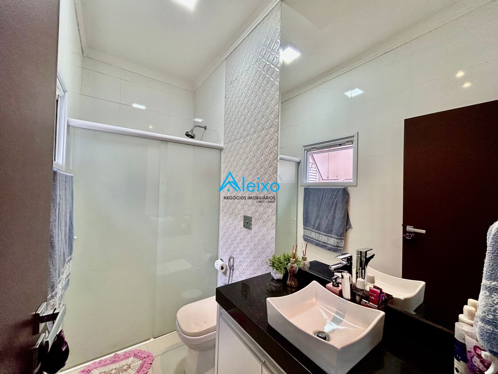 Casa de Condomínio com 3 quartos à venda, 172m² — foto 16 de 18