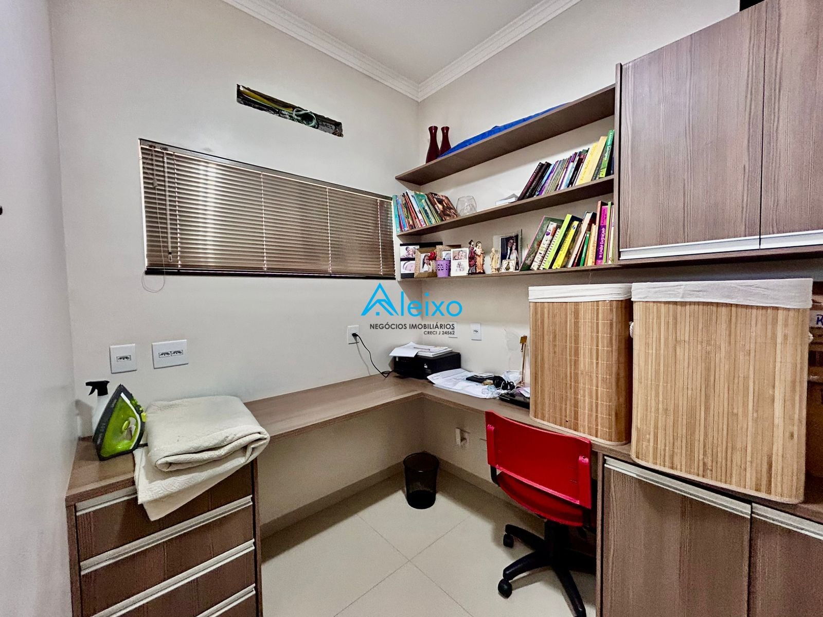 Casa de Condomínio com 3 quartos à venda, 172m² — foto 13 de 18