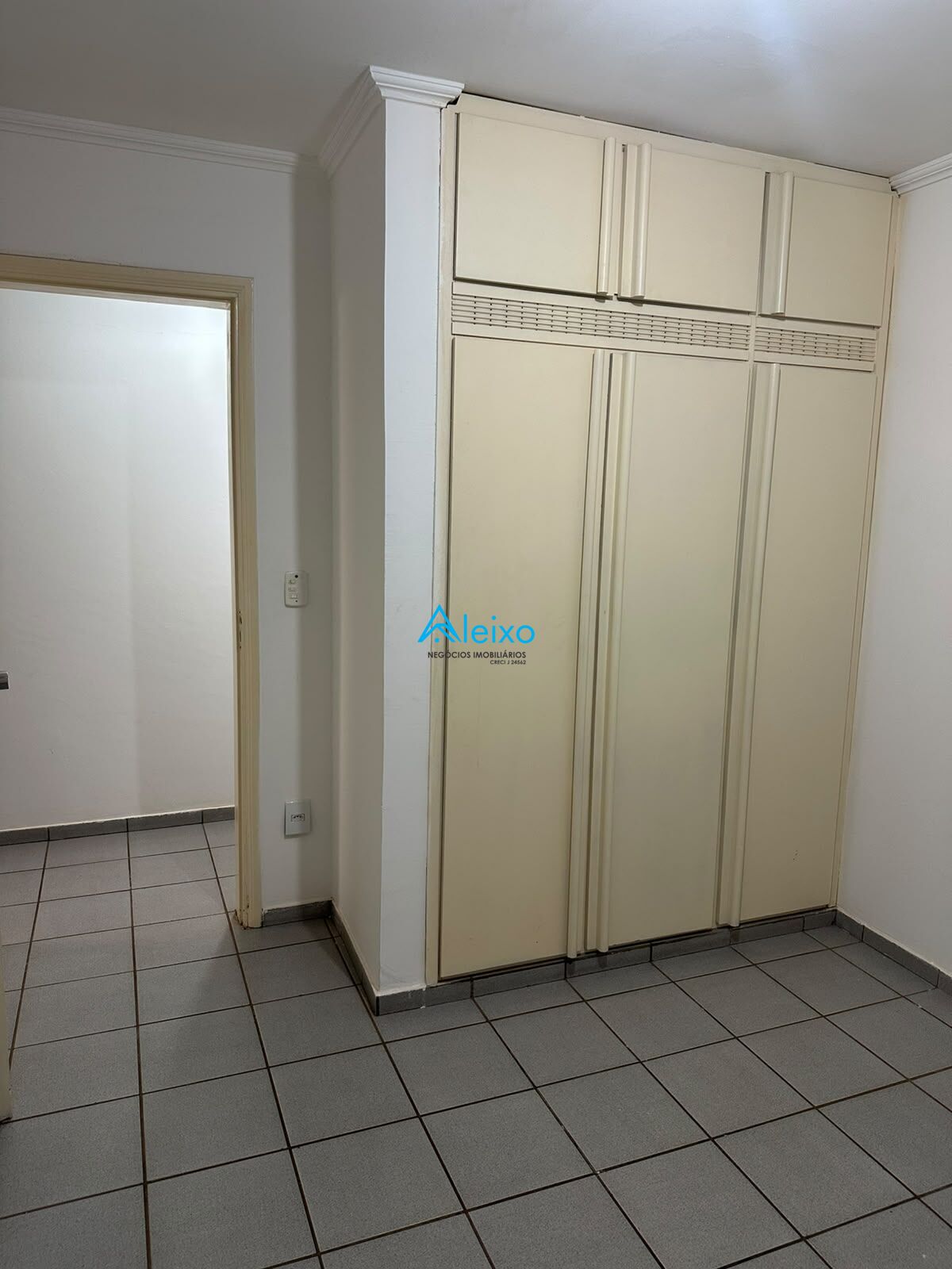 Apartamento com 2 quartos para aluguel, 50m² — foto 15 de 18