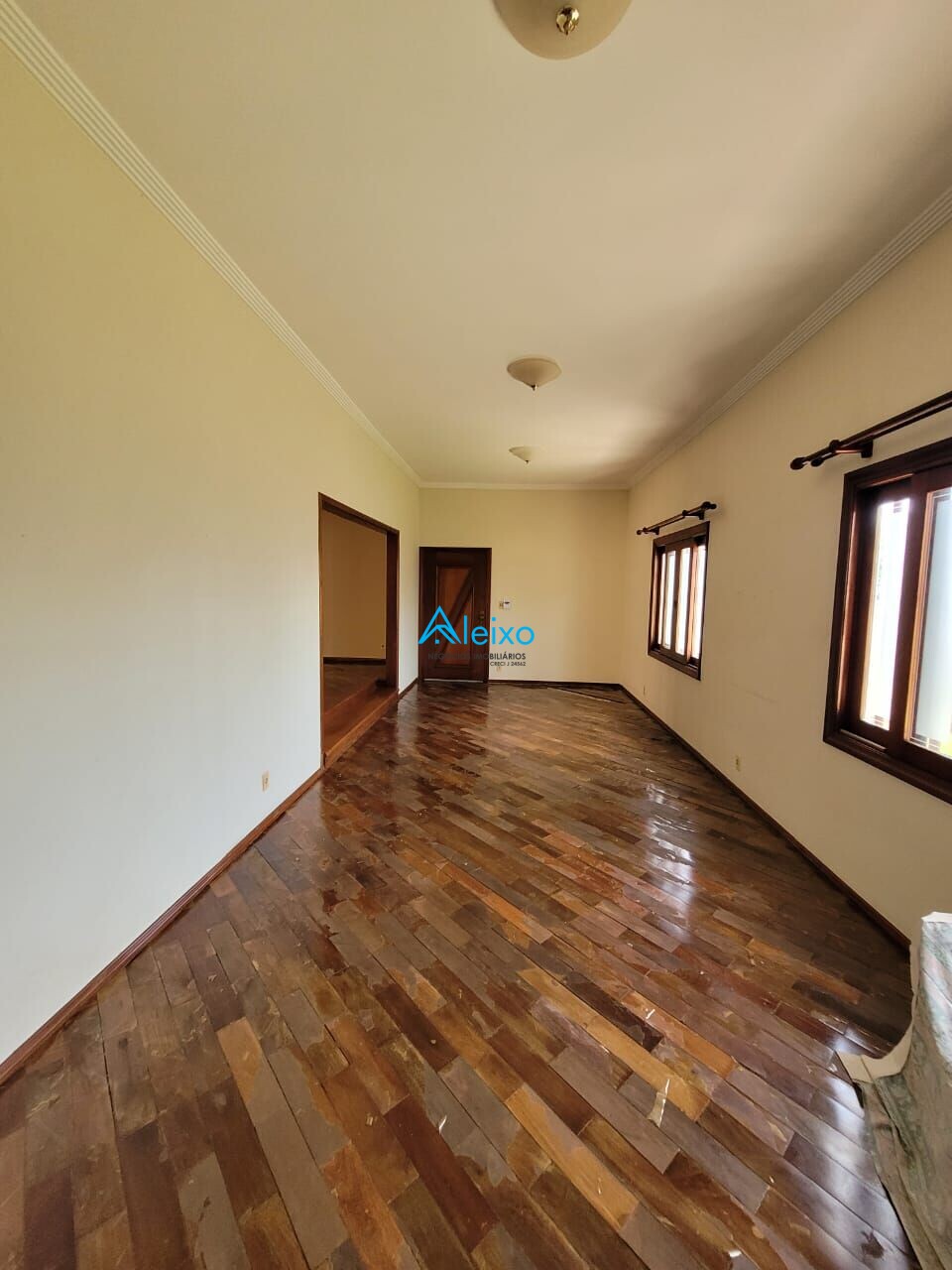 Casa com 4 quartos à venda, 262m² — foto 6 de 21