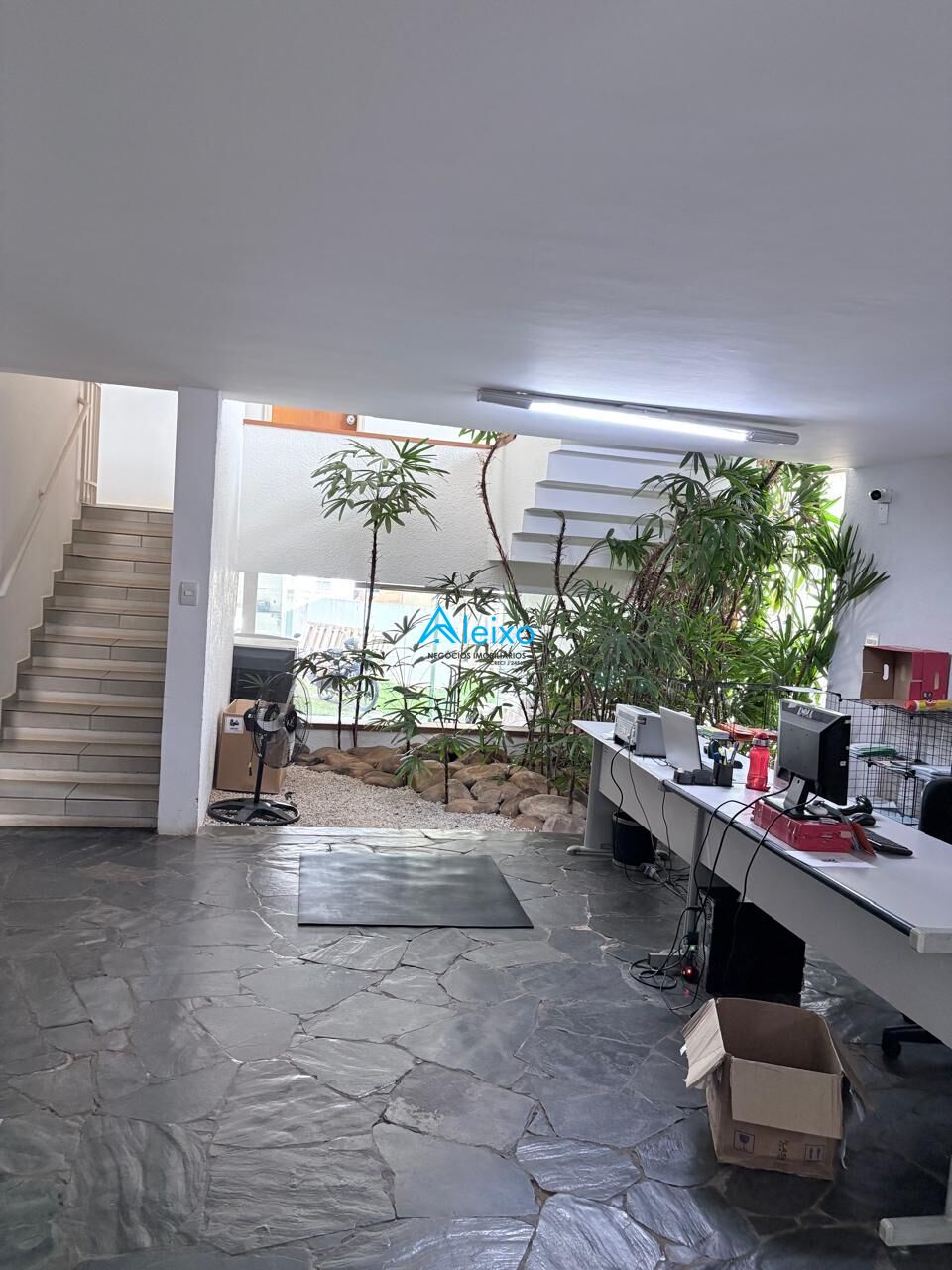 Casa com 4 quartos à venda, 550m² — foto 14 de 18