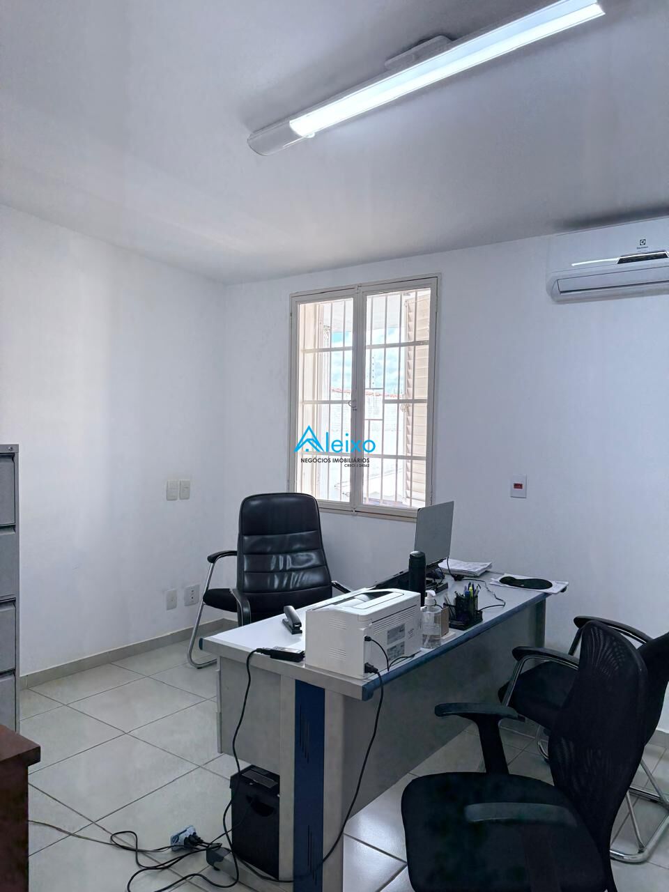Casa com 4 quartos à venda, 550m² — foto 9 de 18