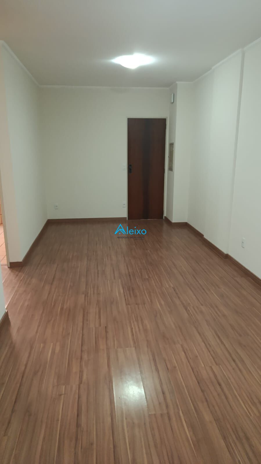 Apartamento com 3 quartos para aluguel, 100m² — foto 4 de 16