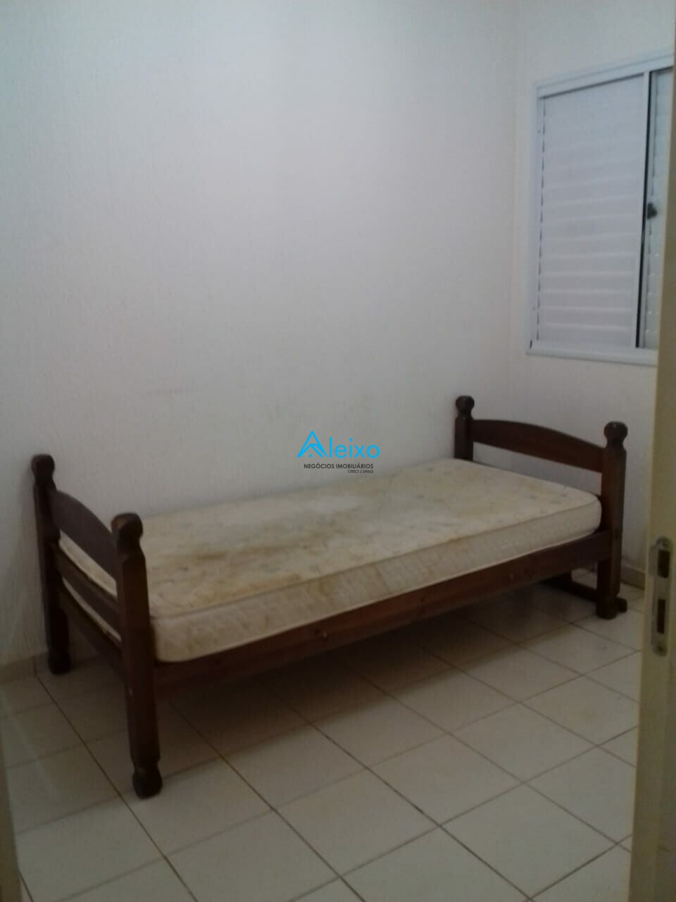 Casa de Condomínio com 3 quartos à venda — foto 7 de 11