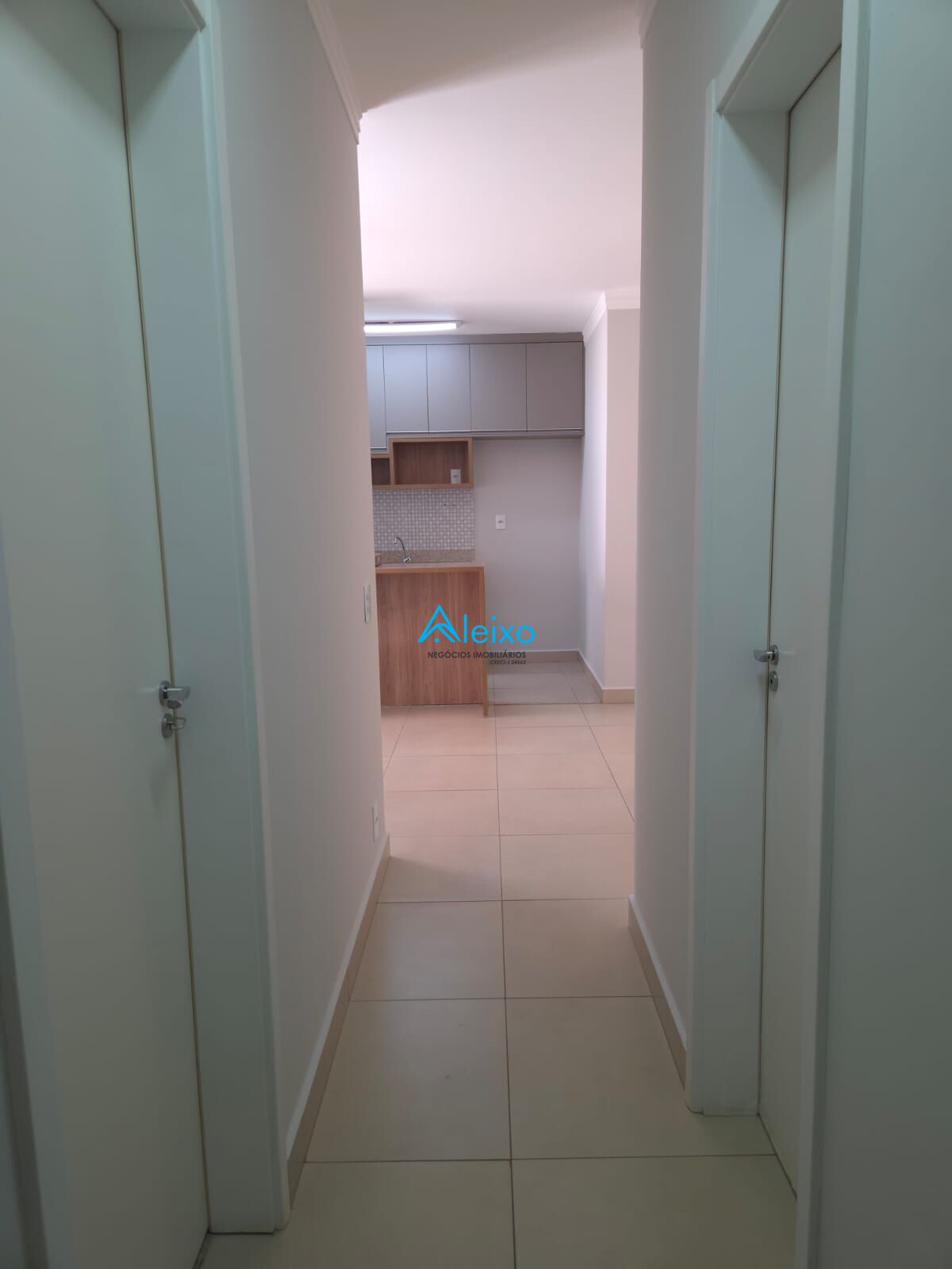 Apartamento com 3 quartos para aluguel, 74m² — foto 7 de 26