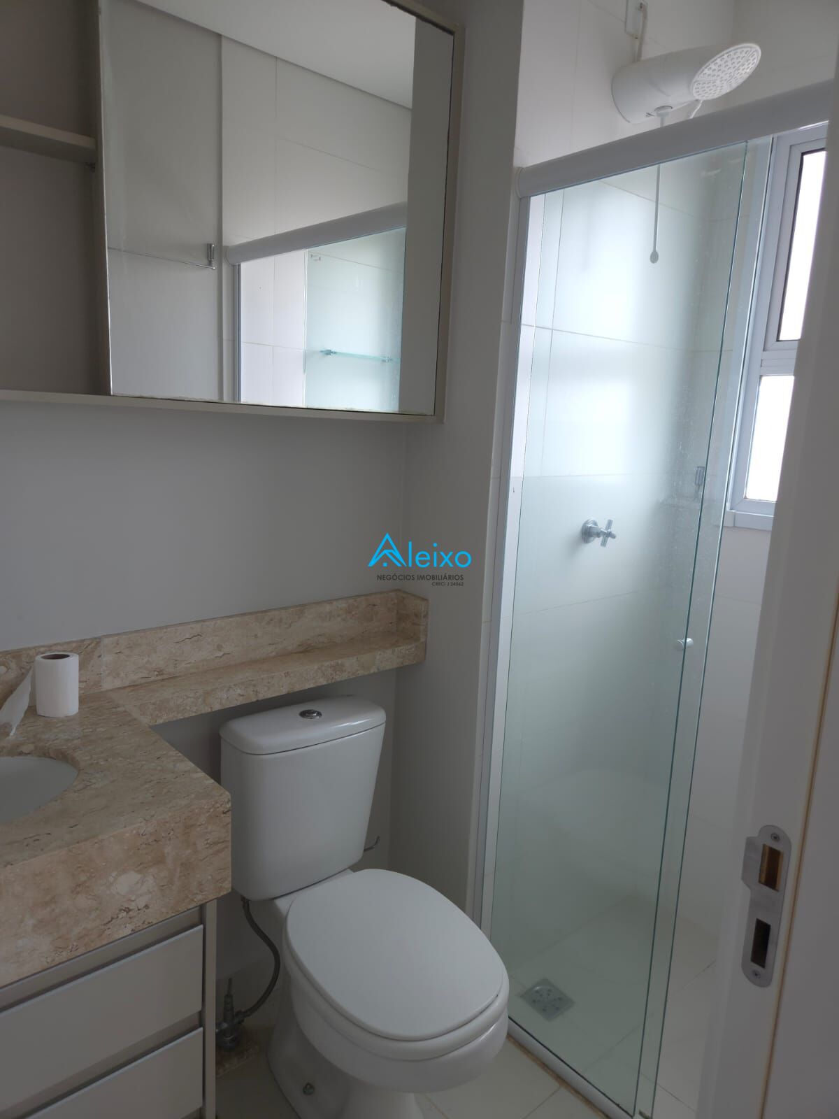 Apartamento com 3 quartos para aluguel, 74m² — foto 13 de 26