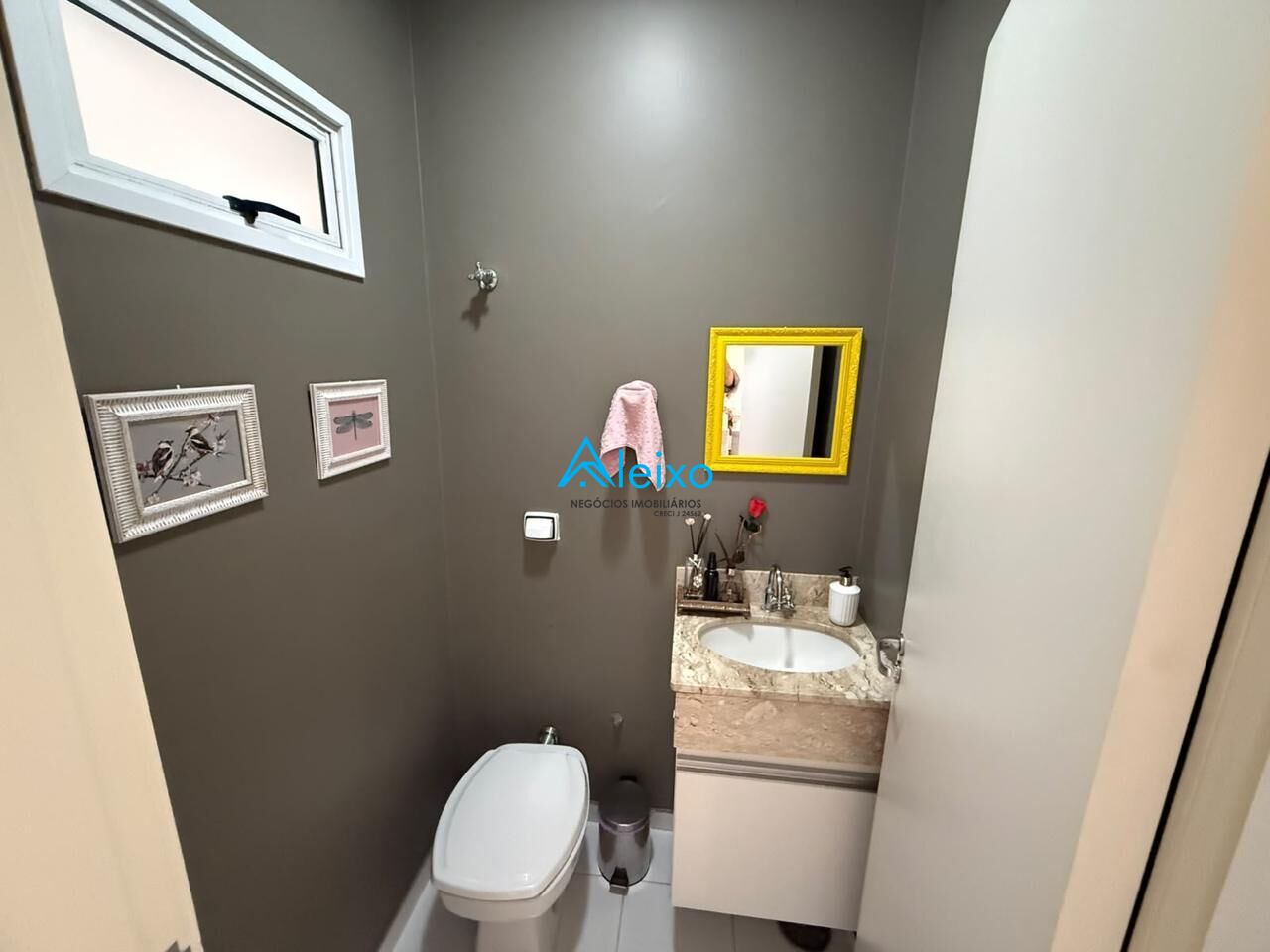 Casa de Condomínio com 3 quartos à venda, 160m² — foto 20 de 28