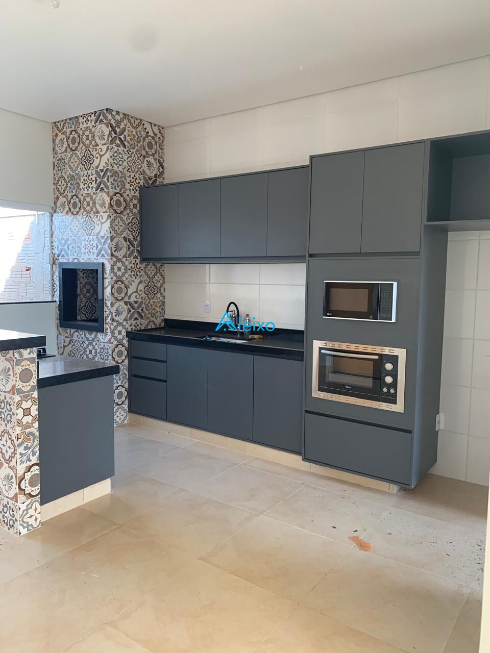 Casa com 3 quartos à venda — foto 4 de 13