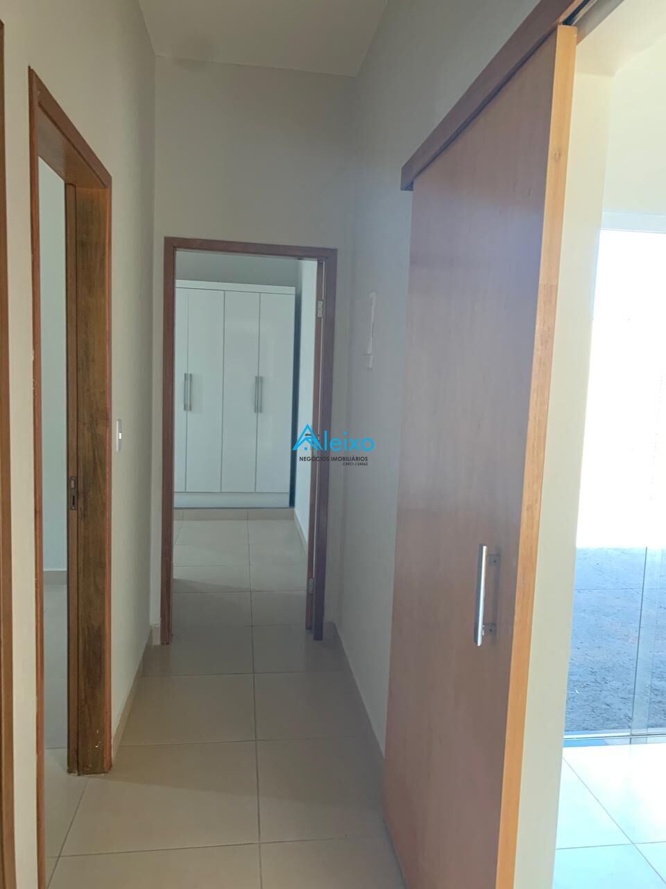 Casa com 3 quartos à venda — foto 12 de 13