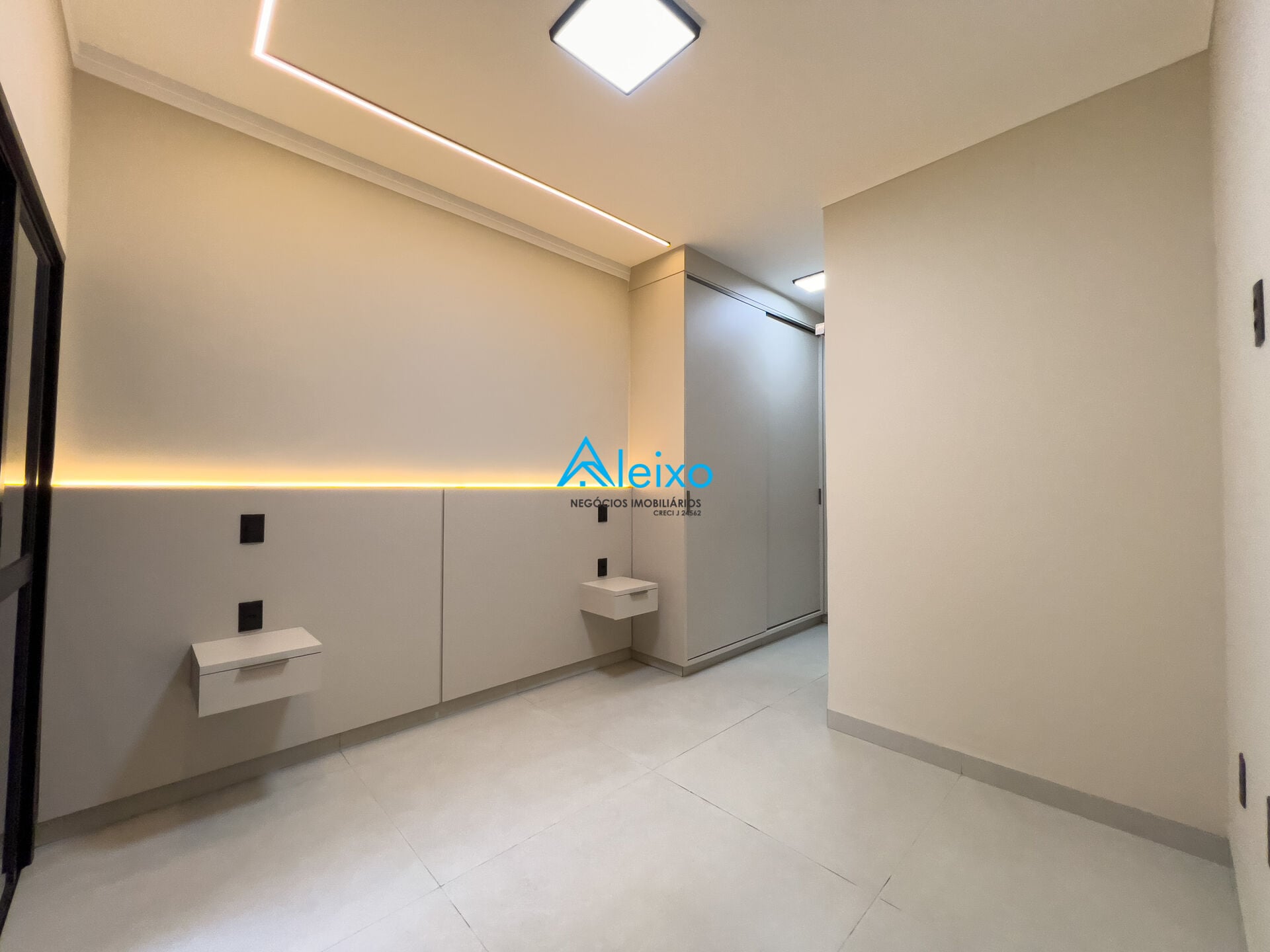 Casa com 3 quartos à venda, 130m² — foto 20 de 31