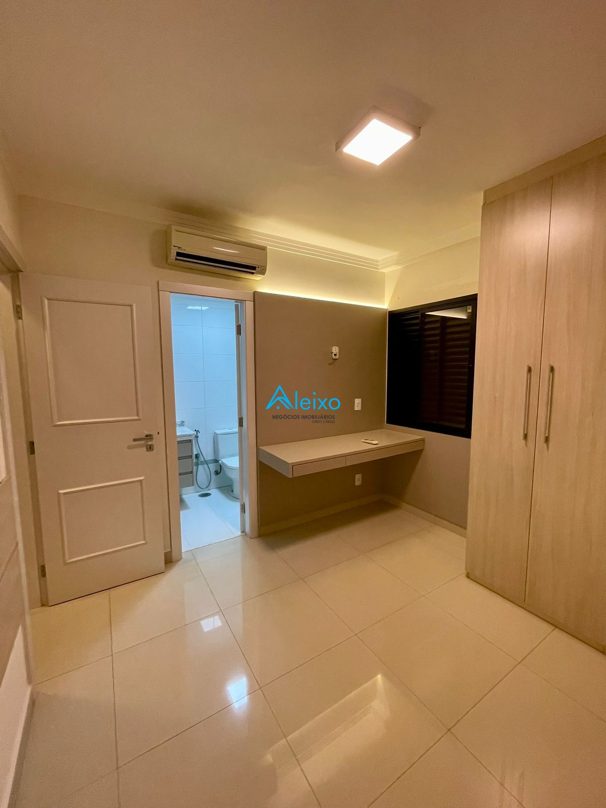 Apartamento com 3 quartos à venda — foto 10 de 18