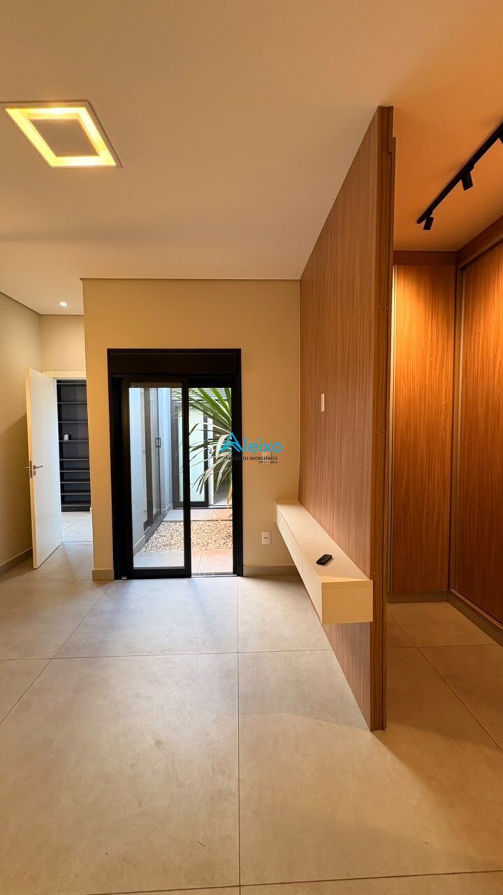 Casa de Condomínio com 3 quartos à venda, 167m² — foto 6 de 22