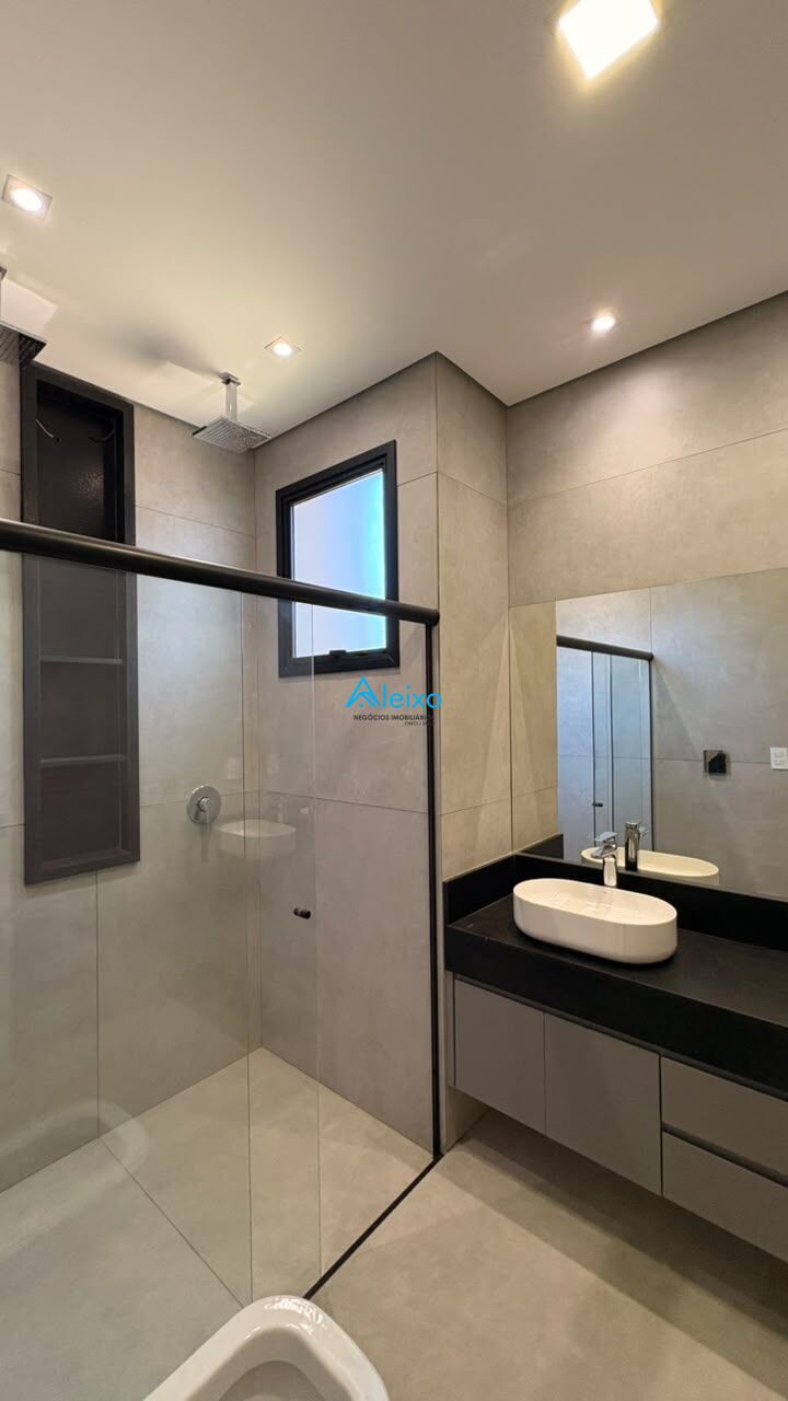Casa de Condomínio com 3 quartos à venda, 167m² — foto 18 de 22