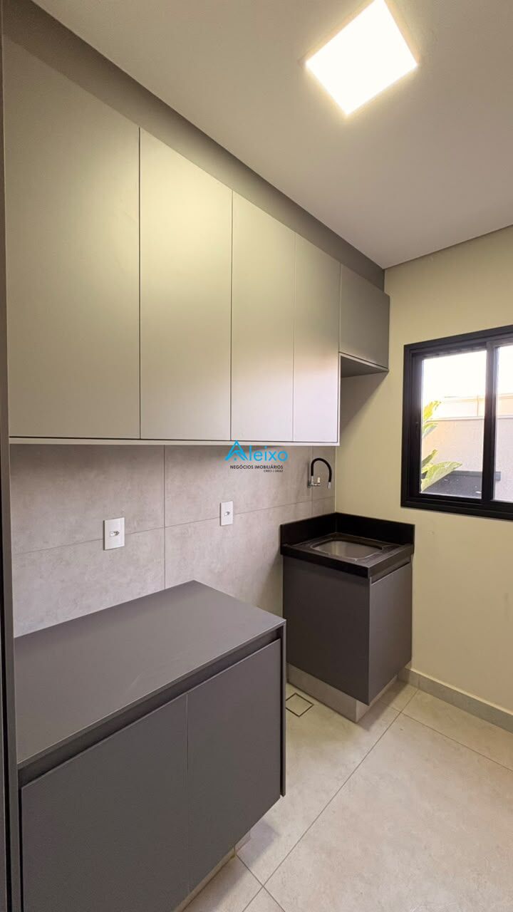 Casa de Condomínio com 3 quartos à venda, 167m² — foto 9 de 22