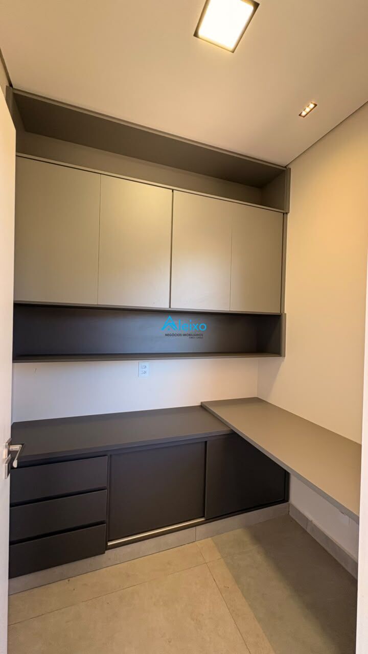 Casa de Condomínio com 3 quartos à venda, 167m² — foto 8 de 22