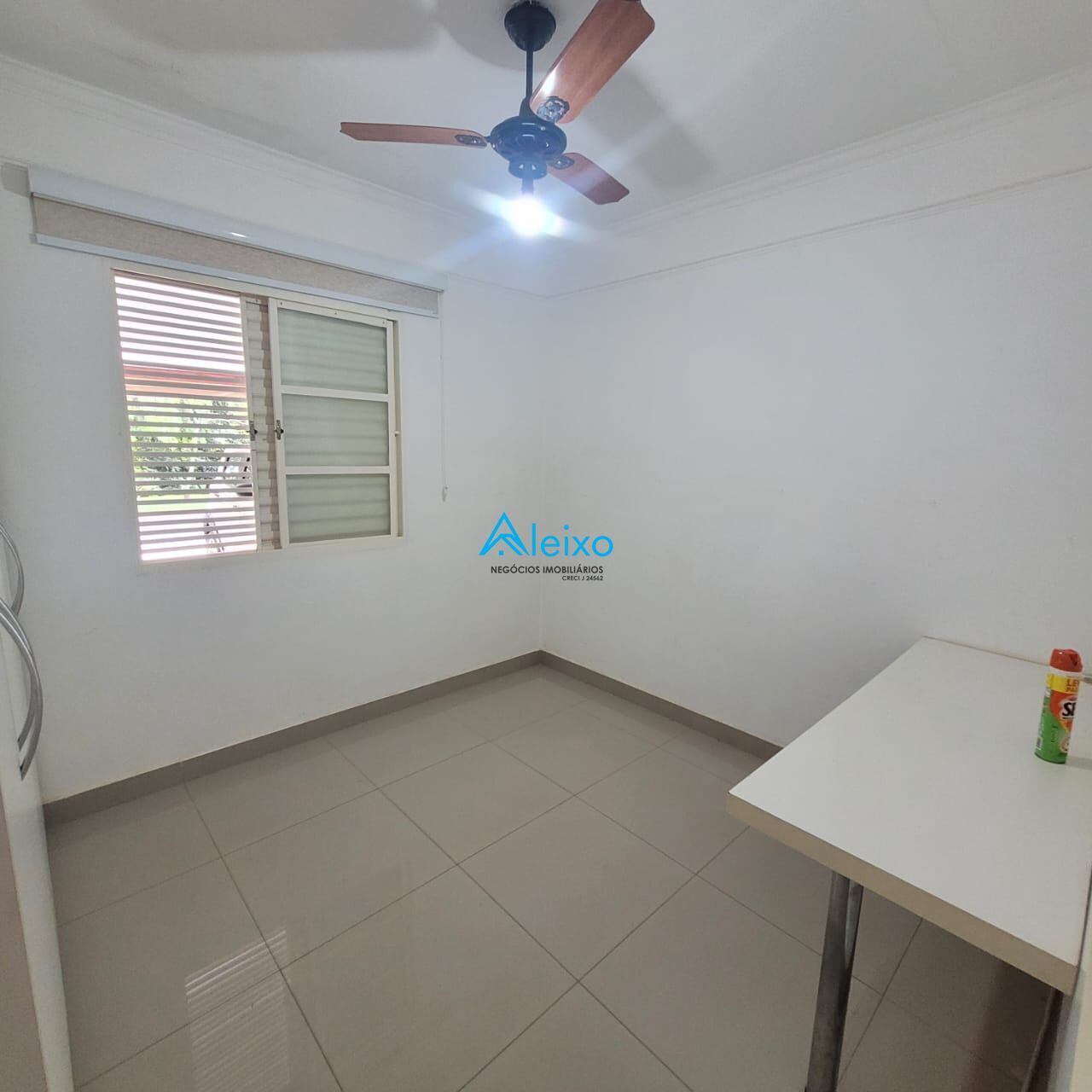 Casa de Condomínio com 3 quartos à venda — foto 8 de 24