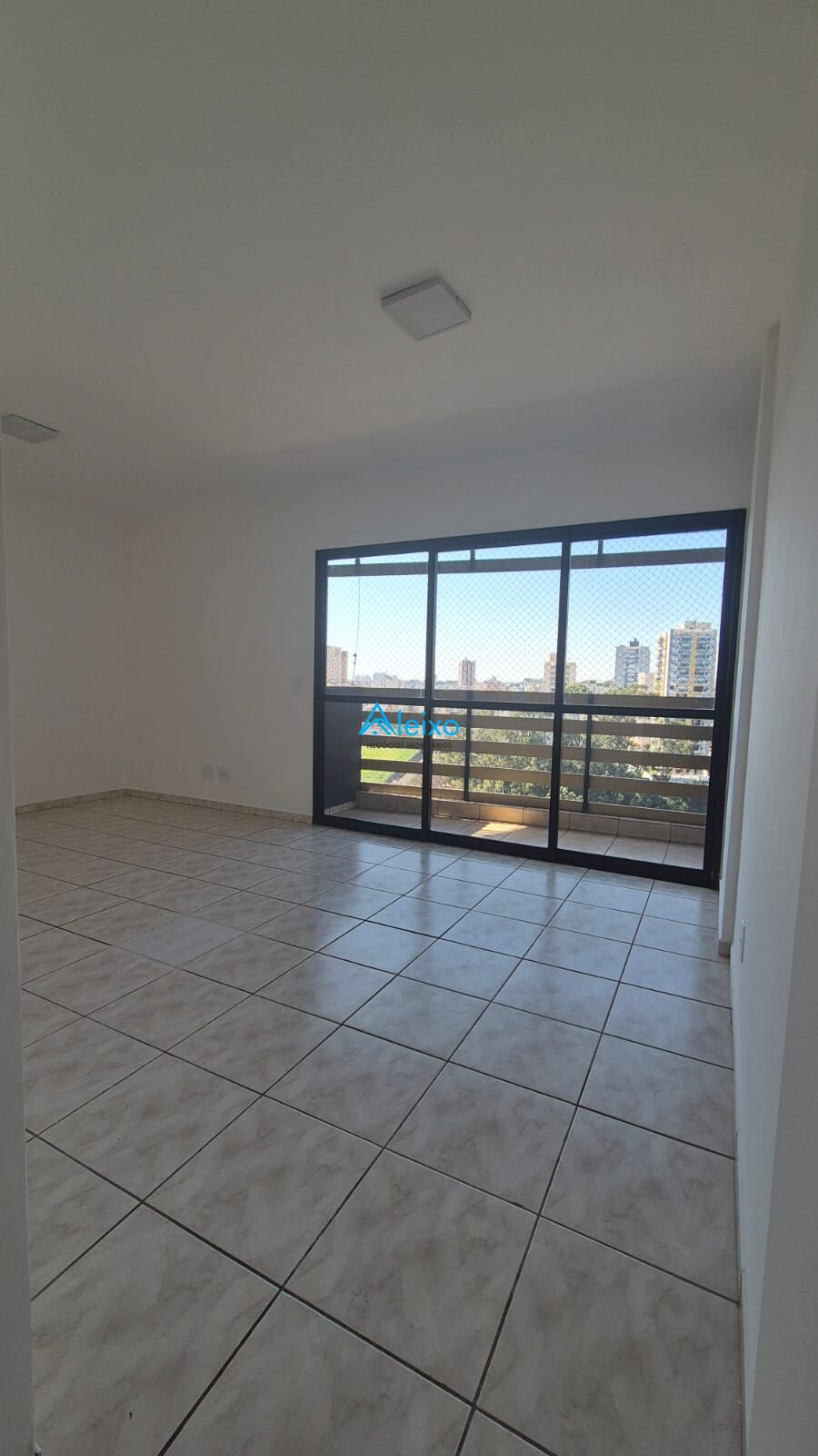 Apartamento com 2 quartos à venda, 64m² — foto 6 de 15