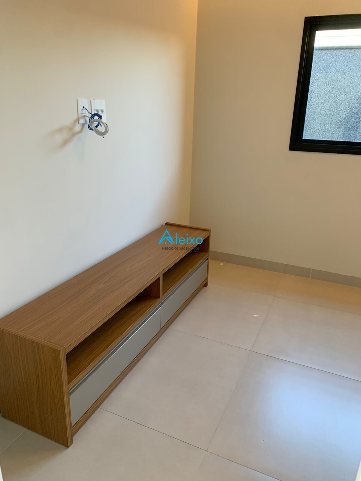Casa de Condomínio com 3 quartos à venda, 210m² — foto 10 de 18