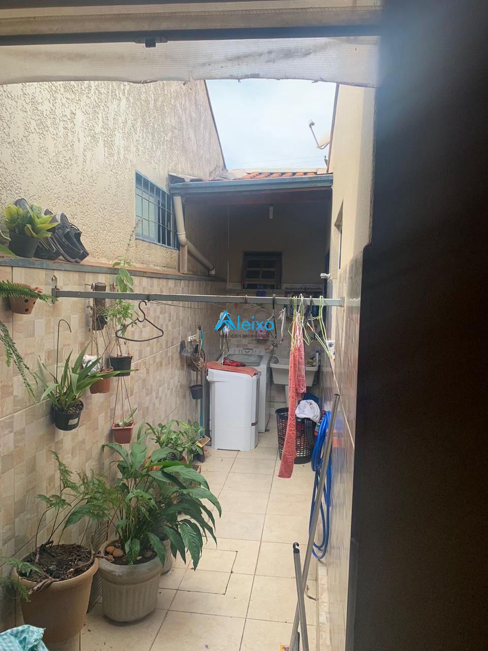 Casa com 3 quartos à venda — foto 4 de 17