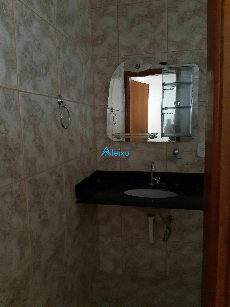 Casa com 3 quartos à venda — foto 16 de 20