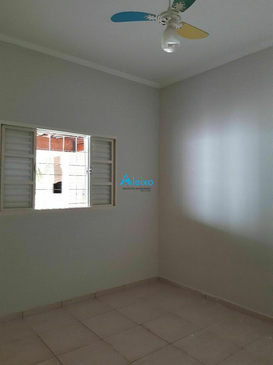 Casa com 3 quartos à venda — foto 10 de 20