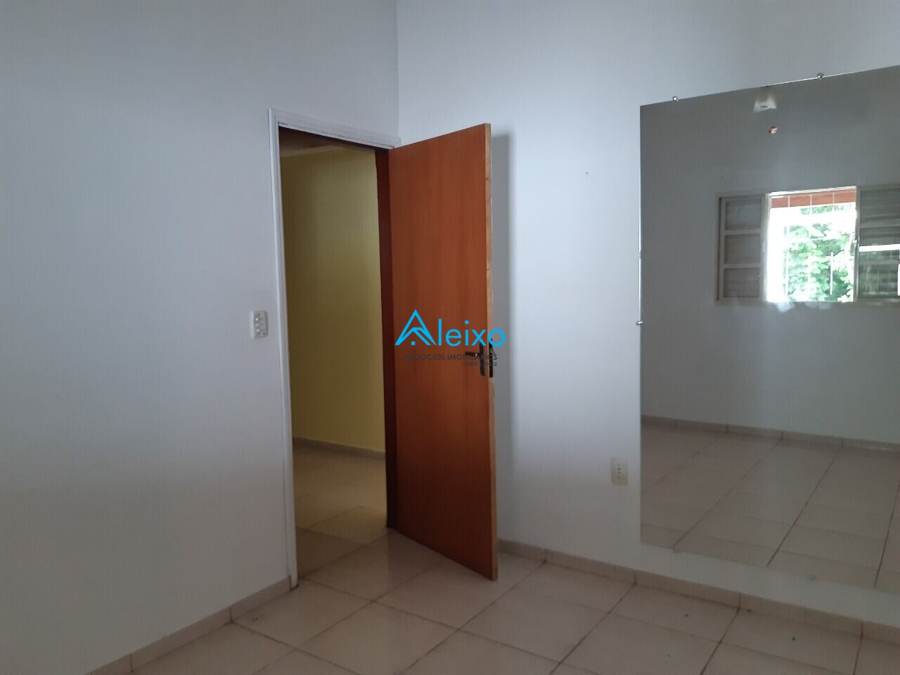 Casa com 3 quartos à venda — foto 7 de 20