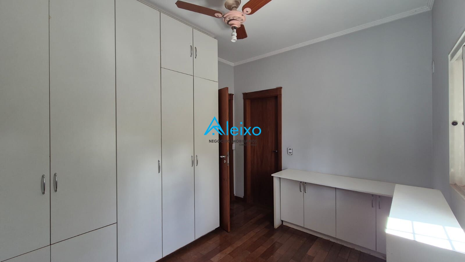 Sobrado com 3 quartos à venda, 311m² — foto 10 de 26