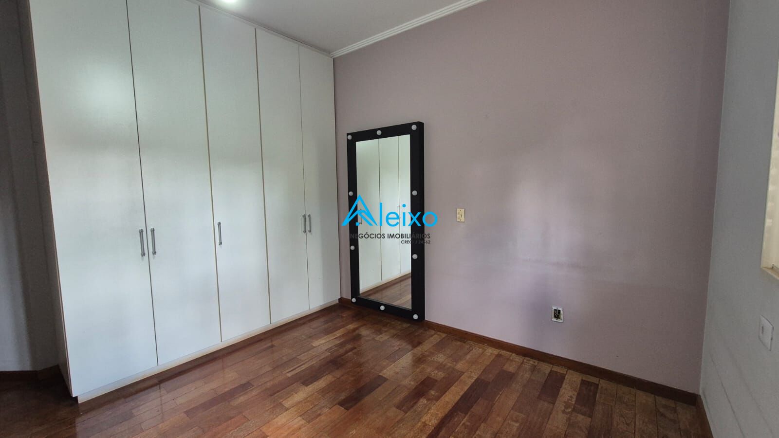 Sobrado com 3 quartos à venda, 311m² — foto 11 de 26