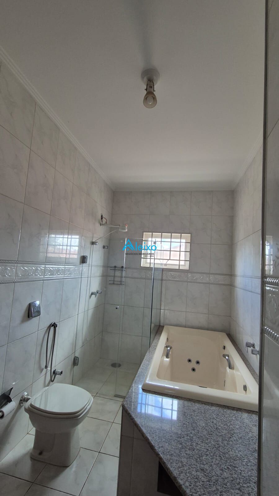 Sobrado com 3 quartos à venda, 311m² — foto 23 de 26