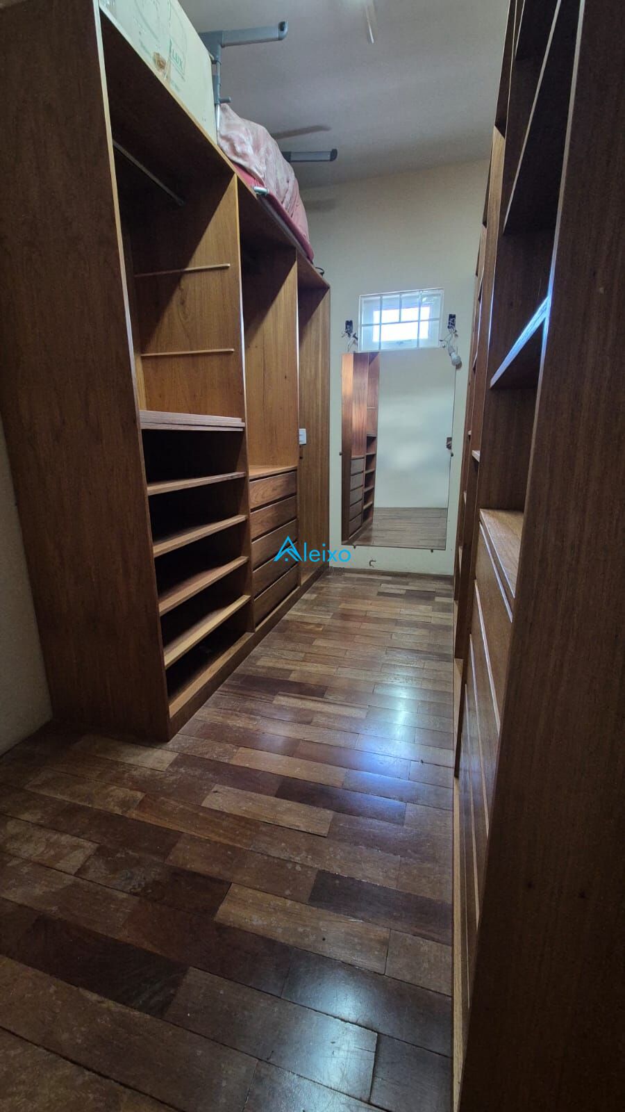 Sobrado com 3 quartos à venda, 311m² — foto 15 de 26