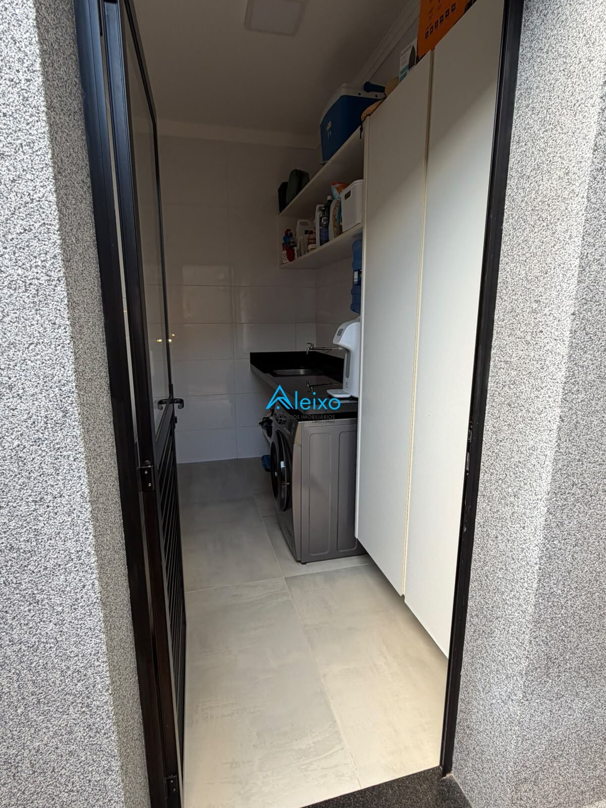 Casa de Condomínio com 3 quartos à venda, 256m² — foto 7 de 29