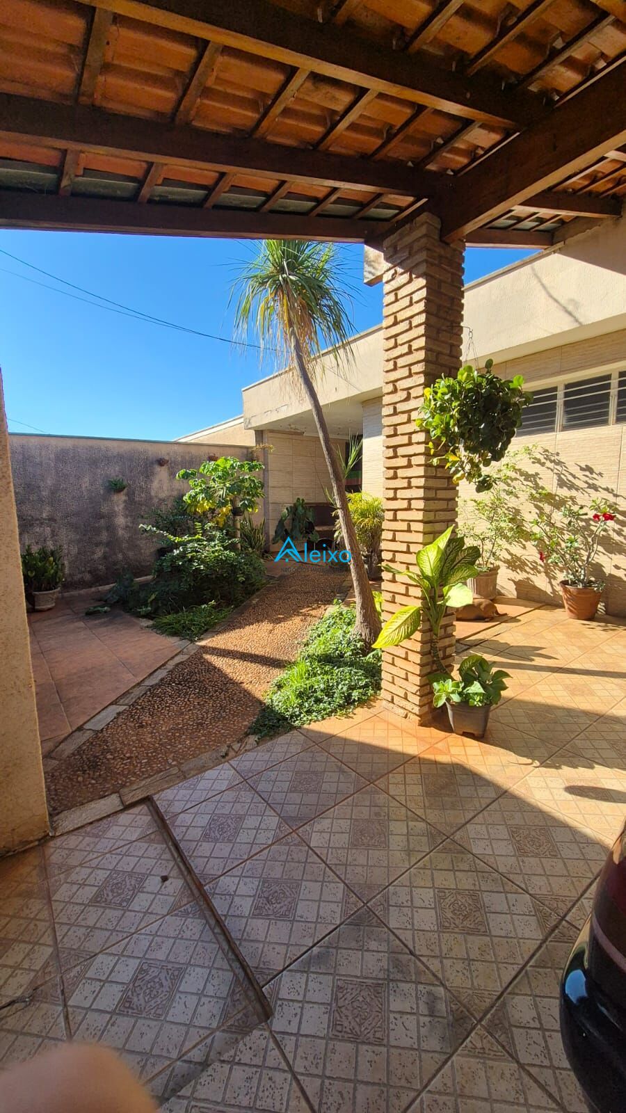 Casa com 3 quartos à venda, 210m² — foto 11 de 32