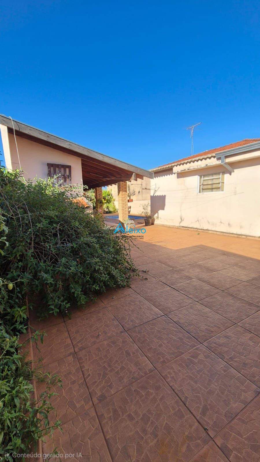 Casa com 3 quartos à venda, 210m² — foto 14 de 32