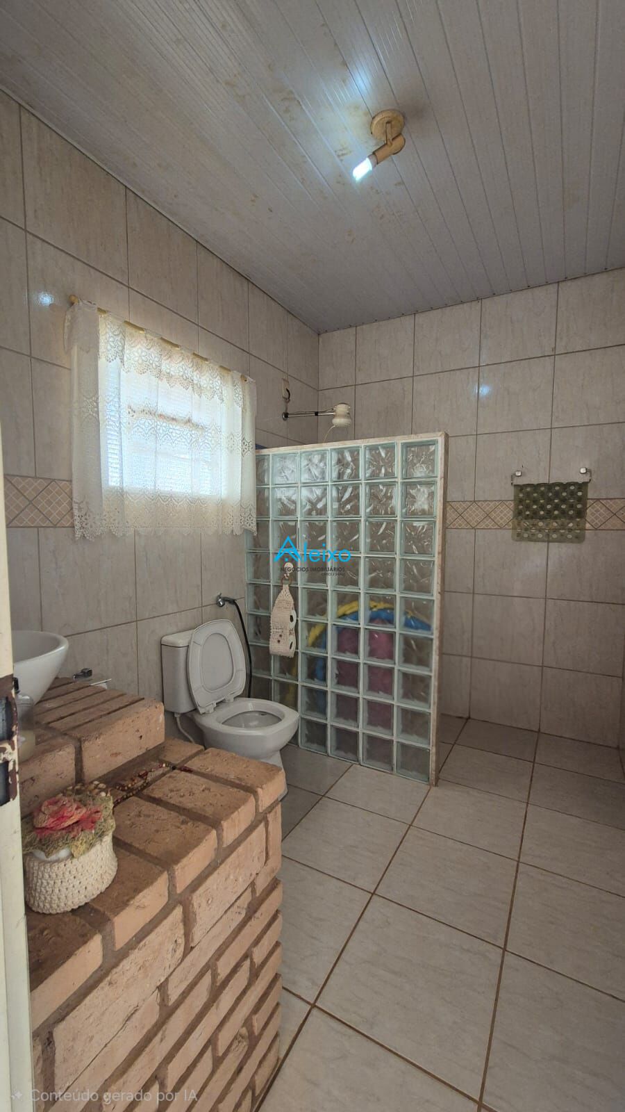 Casa com 3 quartos à venda, 210m² — foto 30 de 32