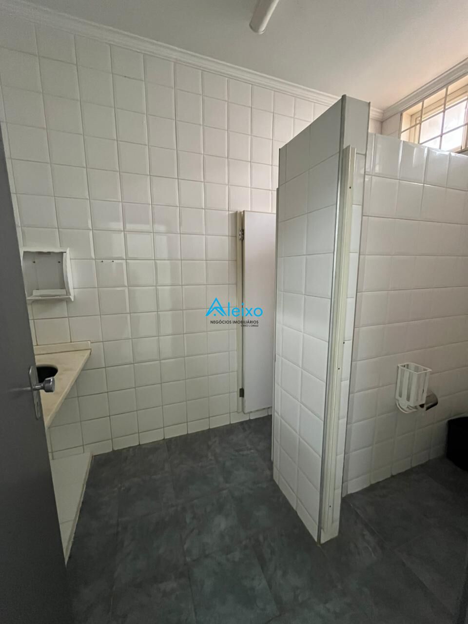 Conjunto Comercial / Sala para aluguel, 350m² — foto 14 de 15