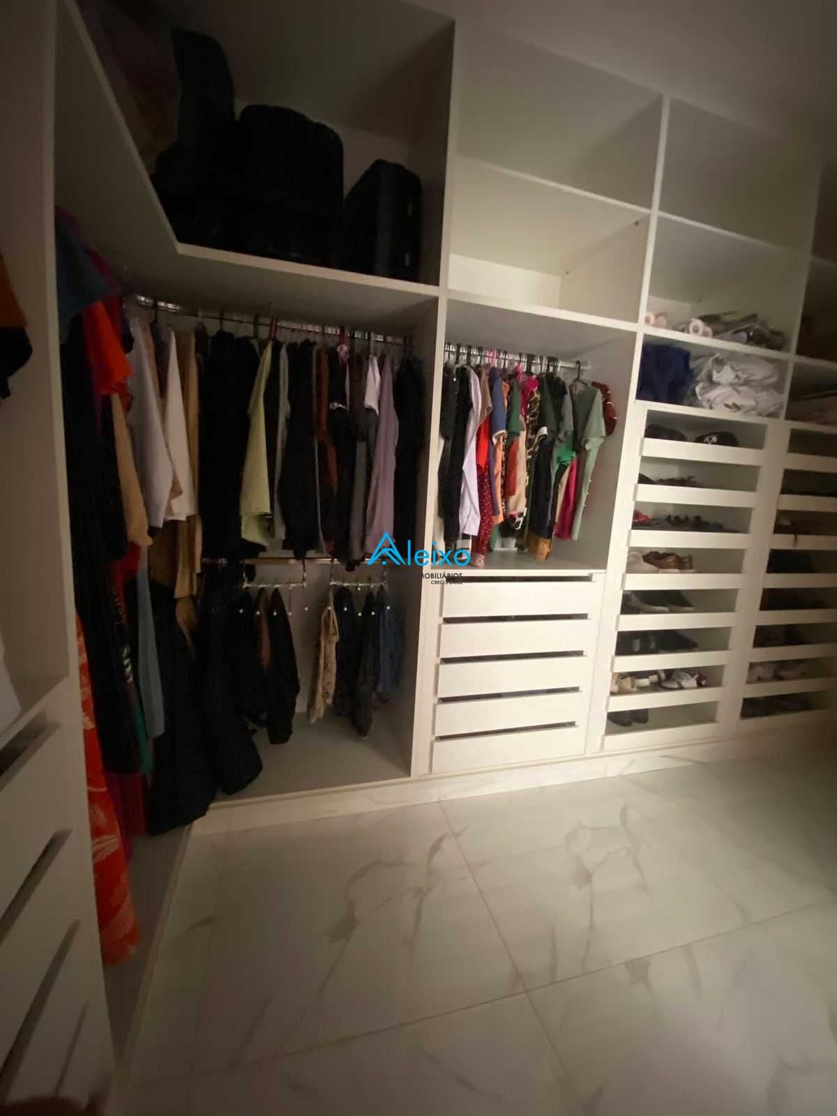 Casa com 3 quartos à venda, 200m² — foto 12 de 25