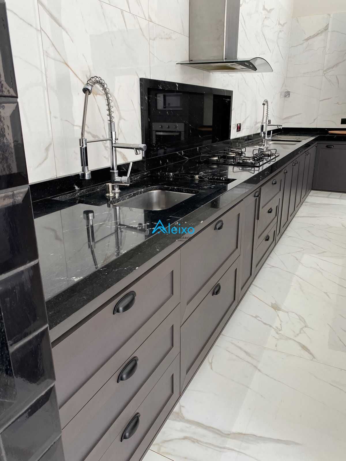 Casa com 3 quartos à venda, 200m² — foto 4 de 25
