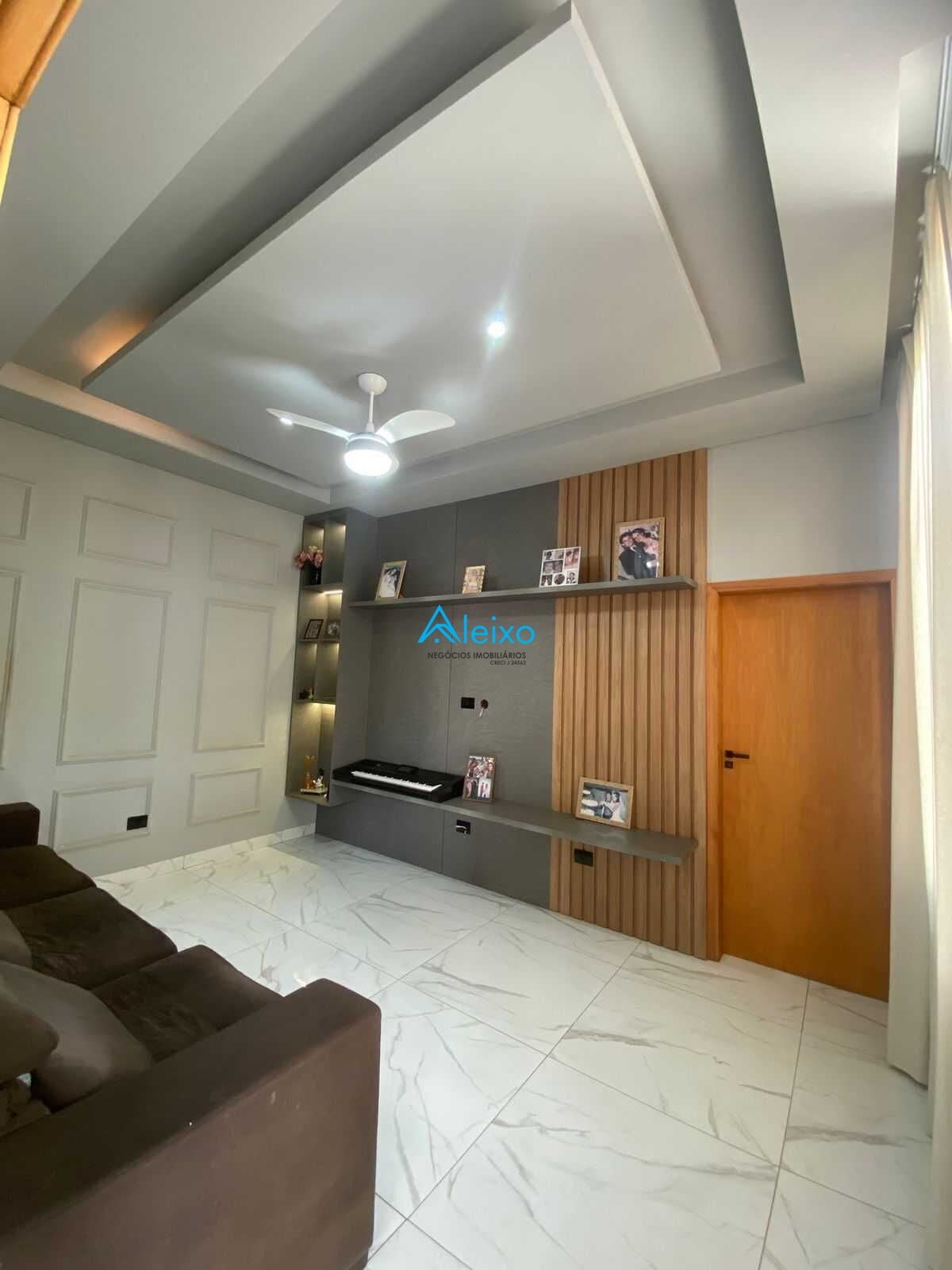 Casa com 3 quartos à venda, 200m² — foto 18 de 25