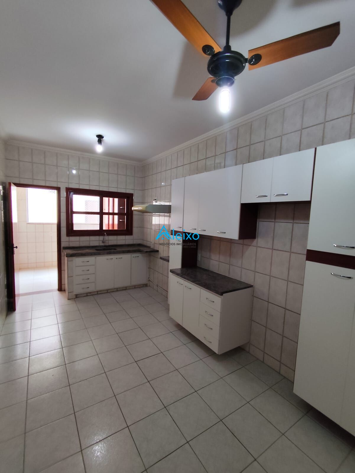 Apartamento com 3 quartos à venda, 120m² — foto 4 de 11