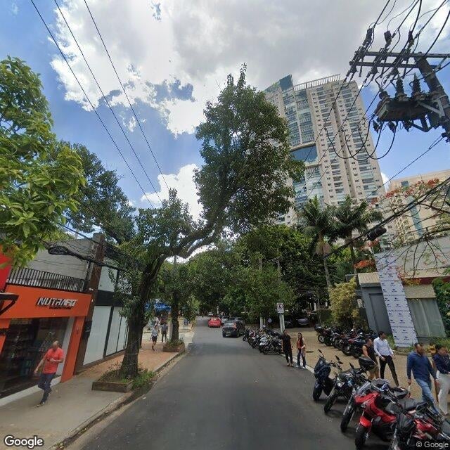 Imagem estática do "Street View" da localização