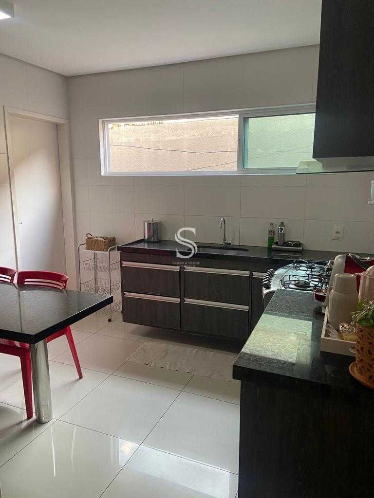 Casa, 3 quartos, 300 m² - Foto 14